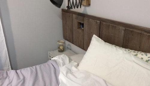 Single Room with Private Bathroom
