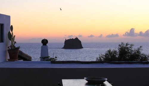 Studio with Sea View