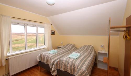 Double or Twin Room with Shared Bathroom