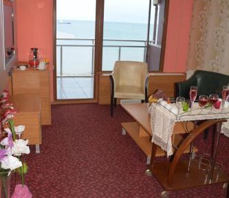 Deluxe Twin Room with Sea View