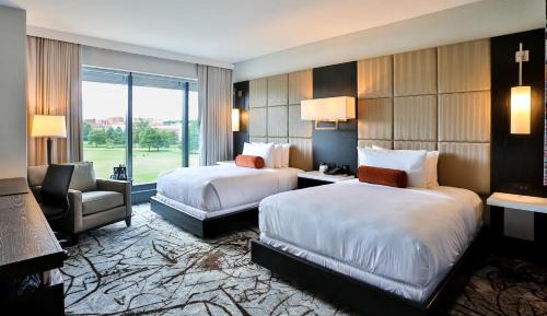 Standard Queen Room with Two Queen Beds