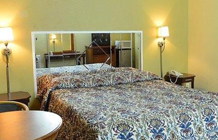 King Room - Non-Smoking