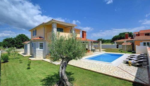 Villa with Private Pool