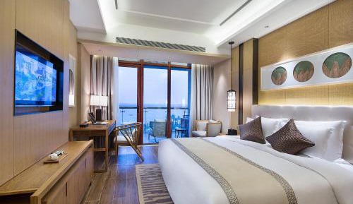 Deluxe Seaview King Room
