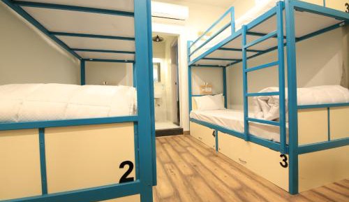 Bed in 4 Bed A/C  mixed dormitory room with Balcony 