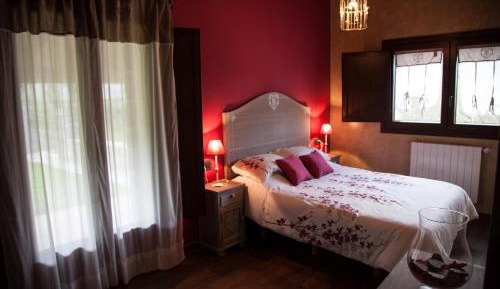 Deluxe Double Room with Extra Bed