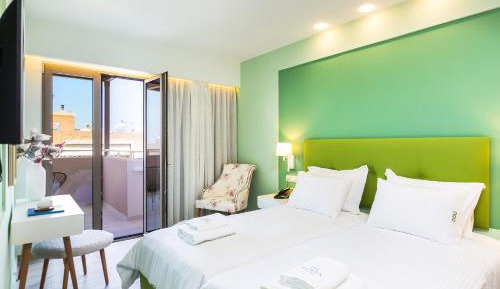 Menta Deluxe Suite with Jacuzzi