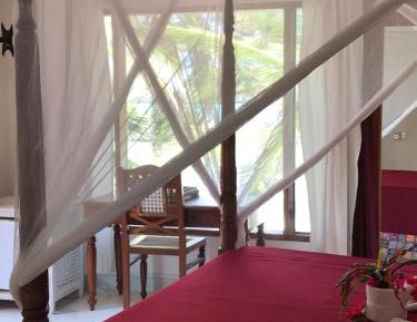 Double Room with Balcony and Sea View