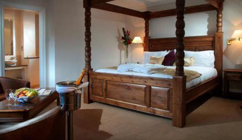 Four Poster Suite