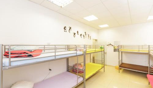 Bed in 10-Bed Mixed Dormitory Room