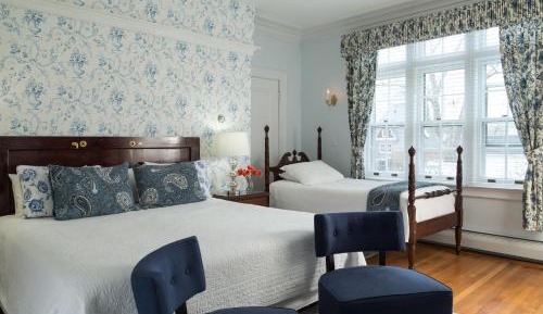 Room 10 - Estate King Room (Disability Access) 