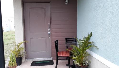 One-Bedroom House