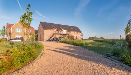 Holiday Home (4 Adults)