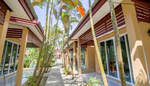 Triple Room with Garden View