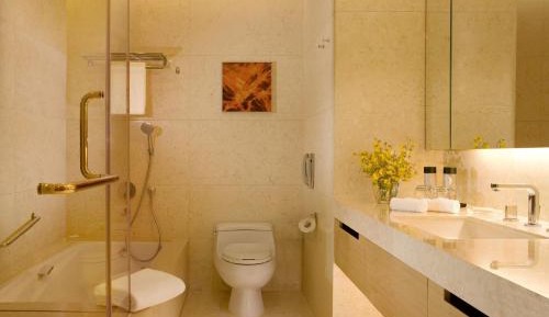 Executive King Room with Club Lounge Access - Non-Smoking