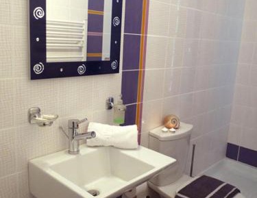 One-Bedroom Apartment with Sea View