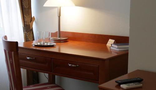 Twin Room with Private Bathroom