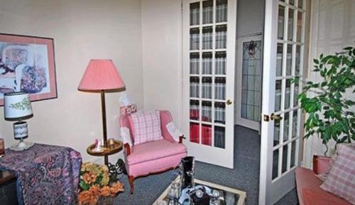 Single Room with Private External Bathroom