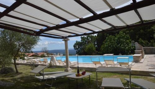 Three-Bedroom House - Split Level