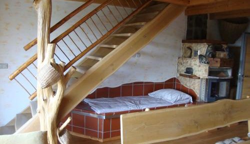 Two-Bedroom Apartment (7 Adults)