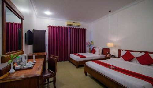 Deluxe Family Room