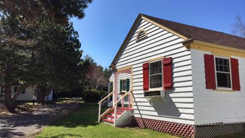 Two-Bedroom Cottage