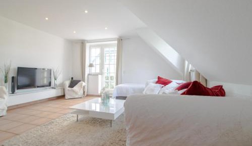 Apartment - Split Level