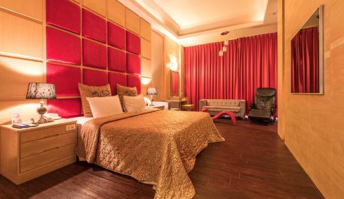 Premier Double Room with Jacuzzi 