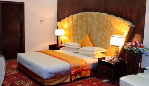 Suite with City View