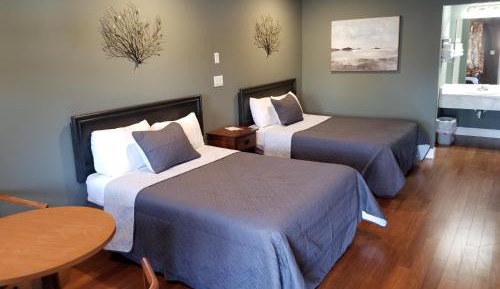 Standard Room with Two Double Beds