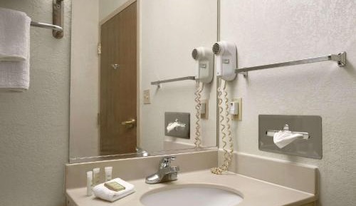 Double Room with Two Double Beds - Non-Smoking