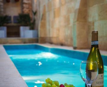 Double Room with Private External Bathroom