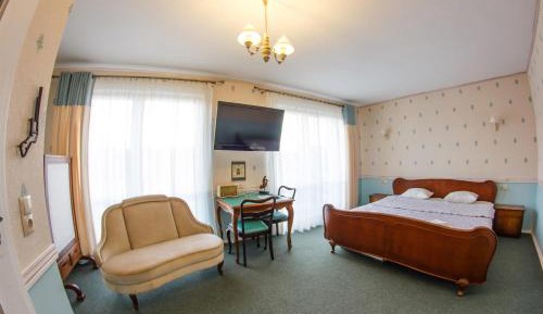 King Room with Balcony