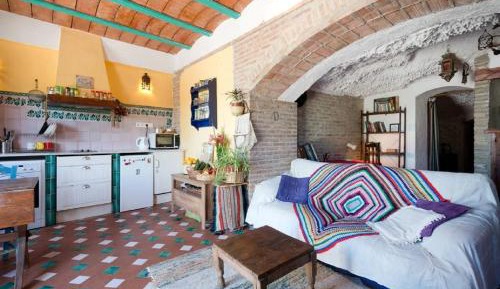 Three-Bedroom Townhouse