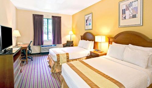 Double Room with Two Double Beds - Smoking