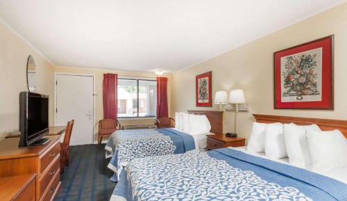 Double Room with Two Double Beds - Non-Smoking