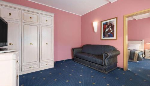 King Suite