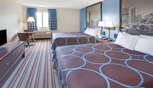 Queen Room with Two Queen Beds - Non-Smoking