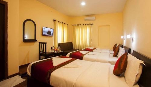 Comfort Triple Room