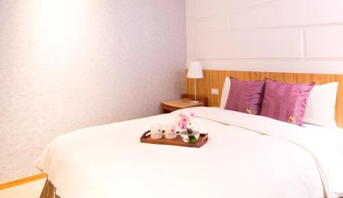 Small Double Room- no window 