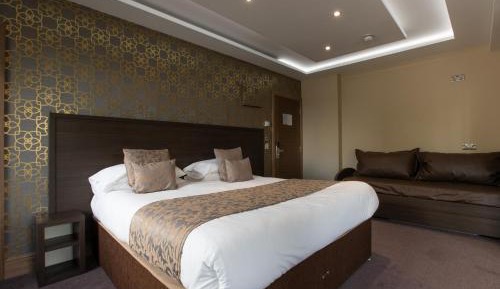  Studio Apartment - Double Bed