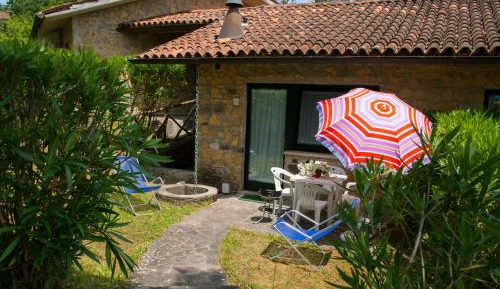 Two-Bedroom House (4 Adults)