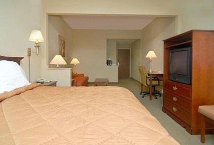 King Suite - Disability Access/Non-Smoking