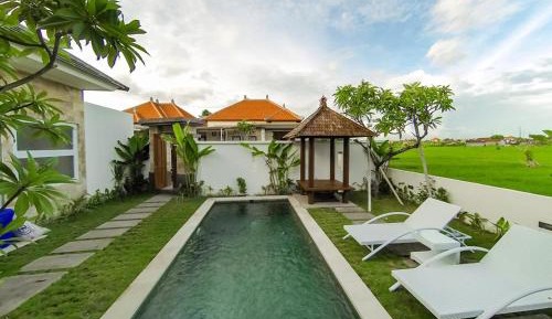Villa with Private Pool