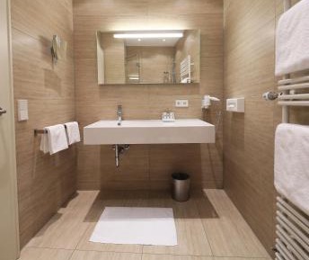 Grand Double Room
