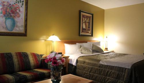 Queen Room