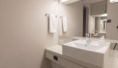 Bed in 6-Bed Mixed Dormitory Room