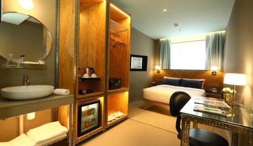 IND Premium Double Room