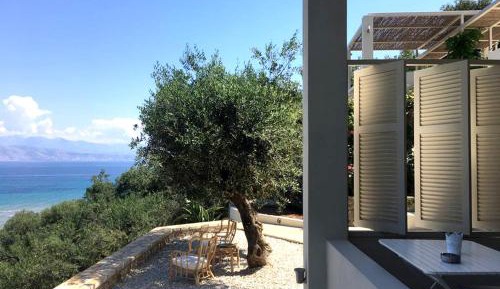 Studio with Sea View