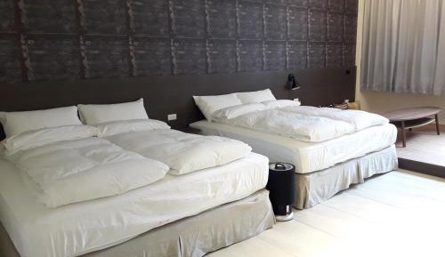 Deluxe Queen Room with Two Queen Beds
